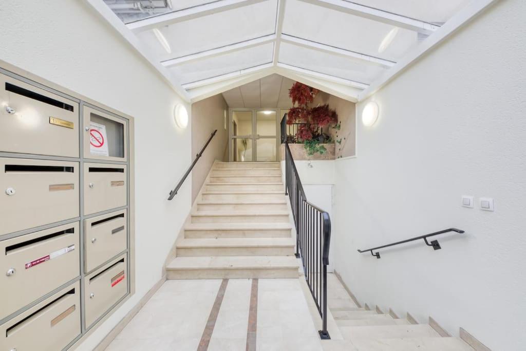 Studio Vue Direct Sur Le Port De Cergy, Parking Prive Gratuit Екстериор снимка