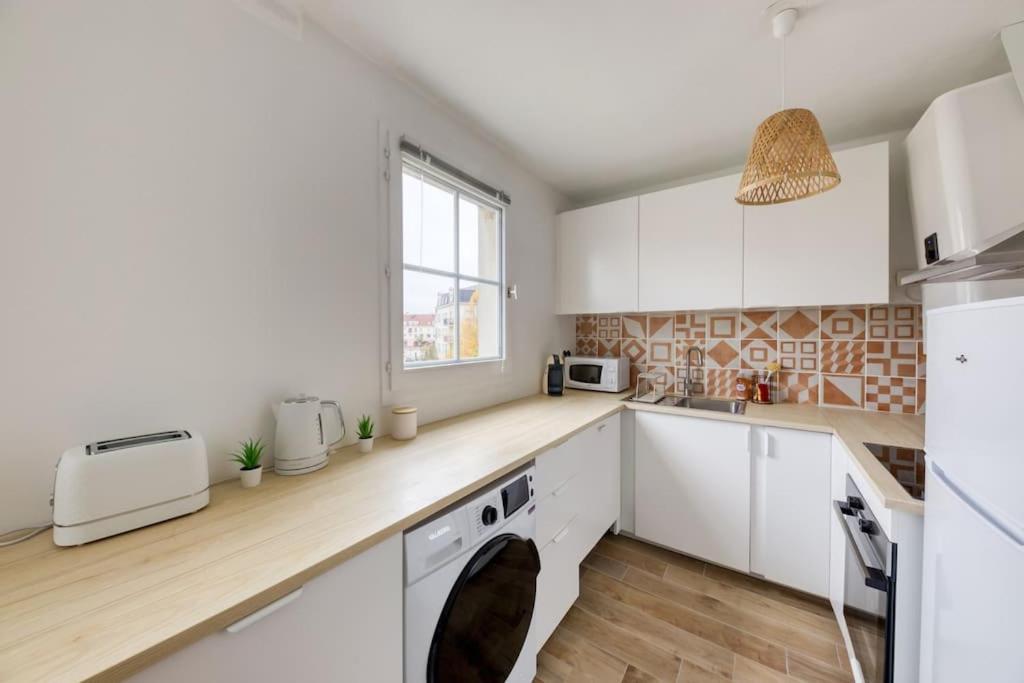 Studio Vue Direct Sur Le Port De Cergy, Parking Prive Gratuit Екстериор снимка